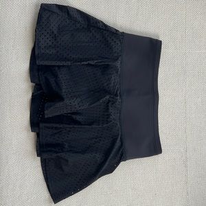 Athleta tennis skirt- size small- worn once.